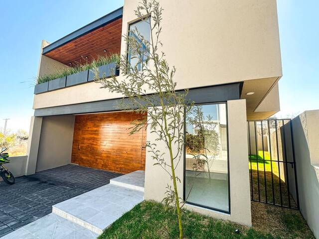 #GSCCQ22459 - Casa para Venta en Querétaro - QT